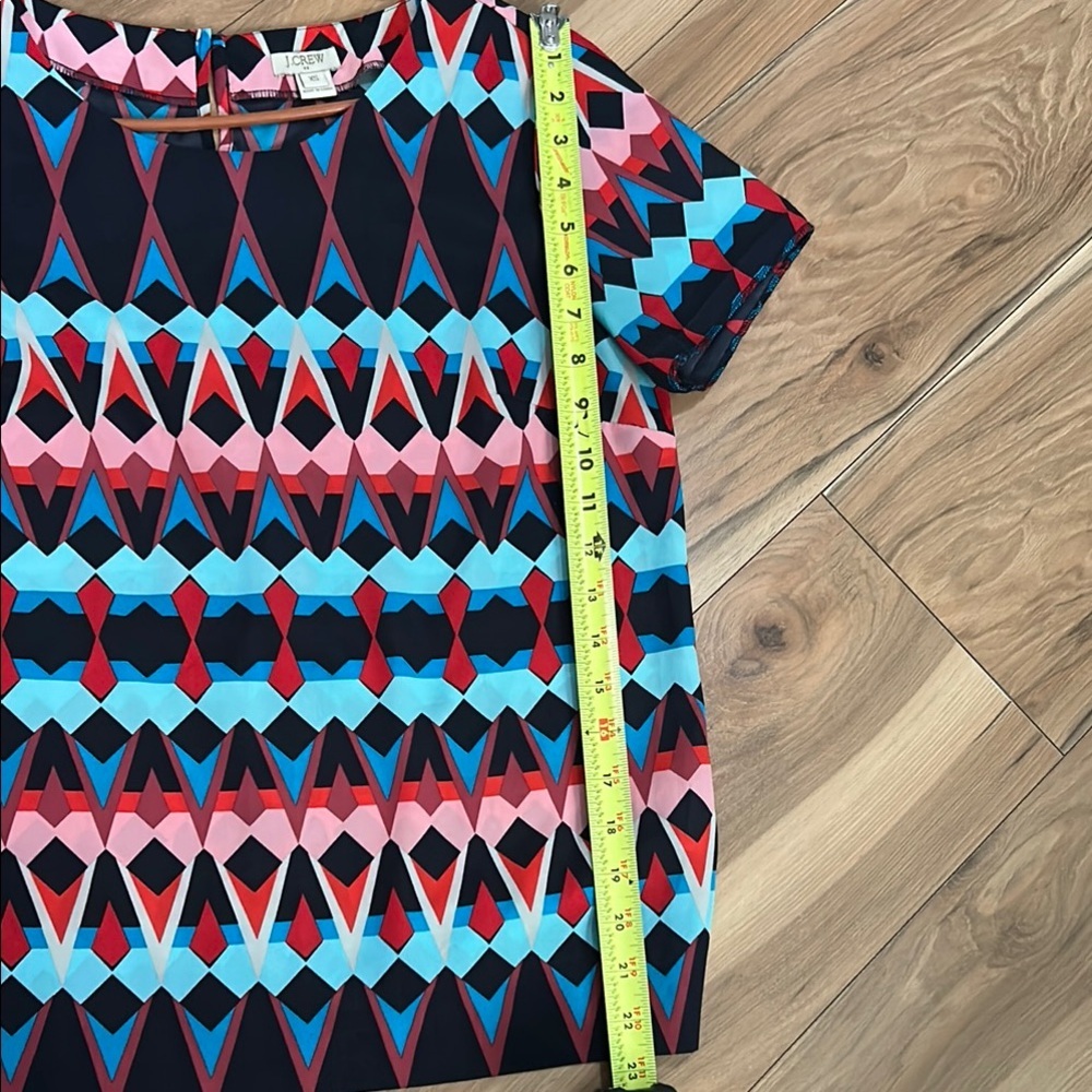 J- crew Geometric Patterned Top - Multicolor - Picture 8 of 9